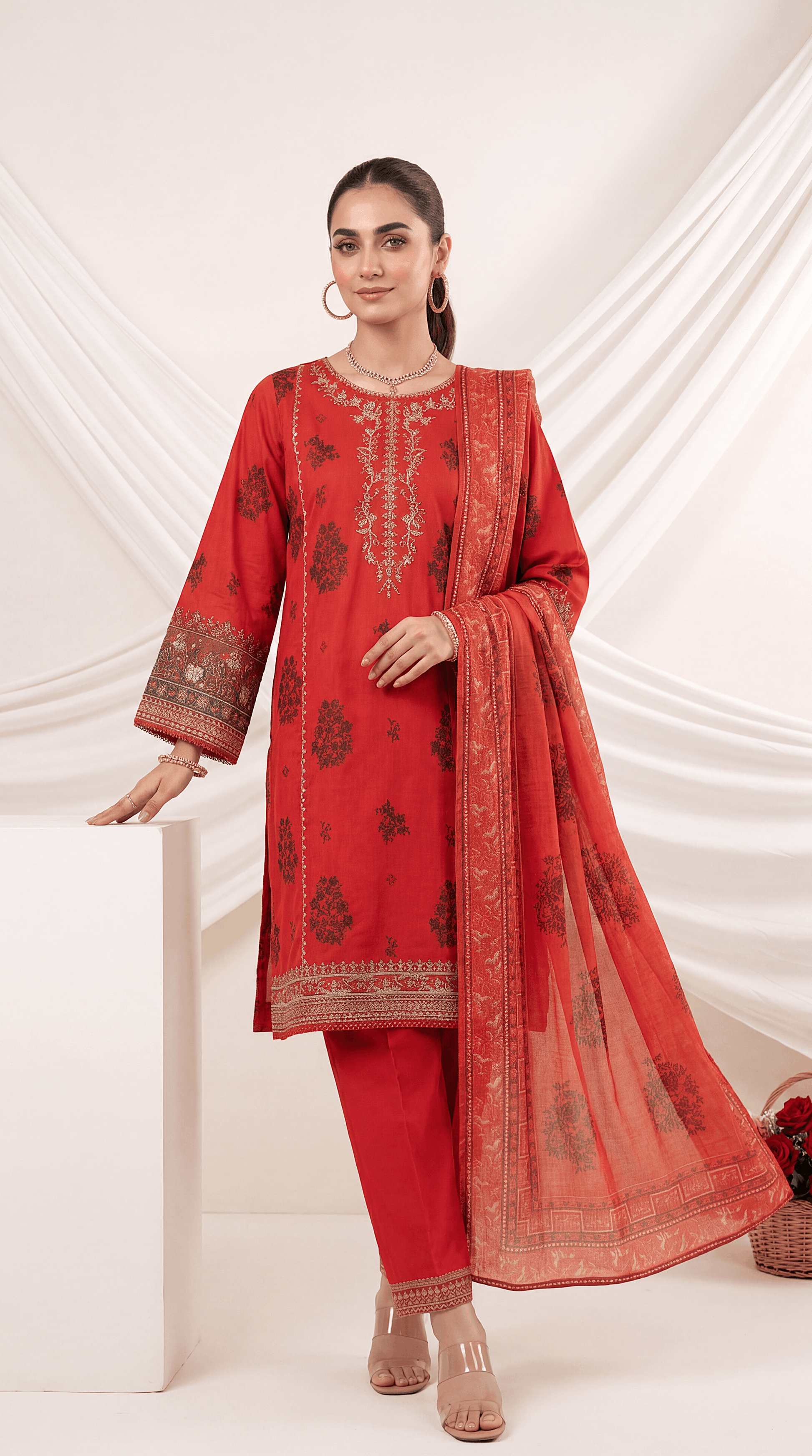 Ladies 3 Pc Embriodery Suit Blue Floral  - PE00916 RED / SML