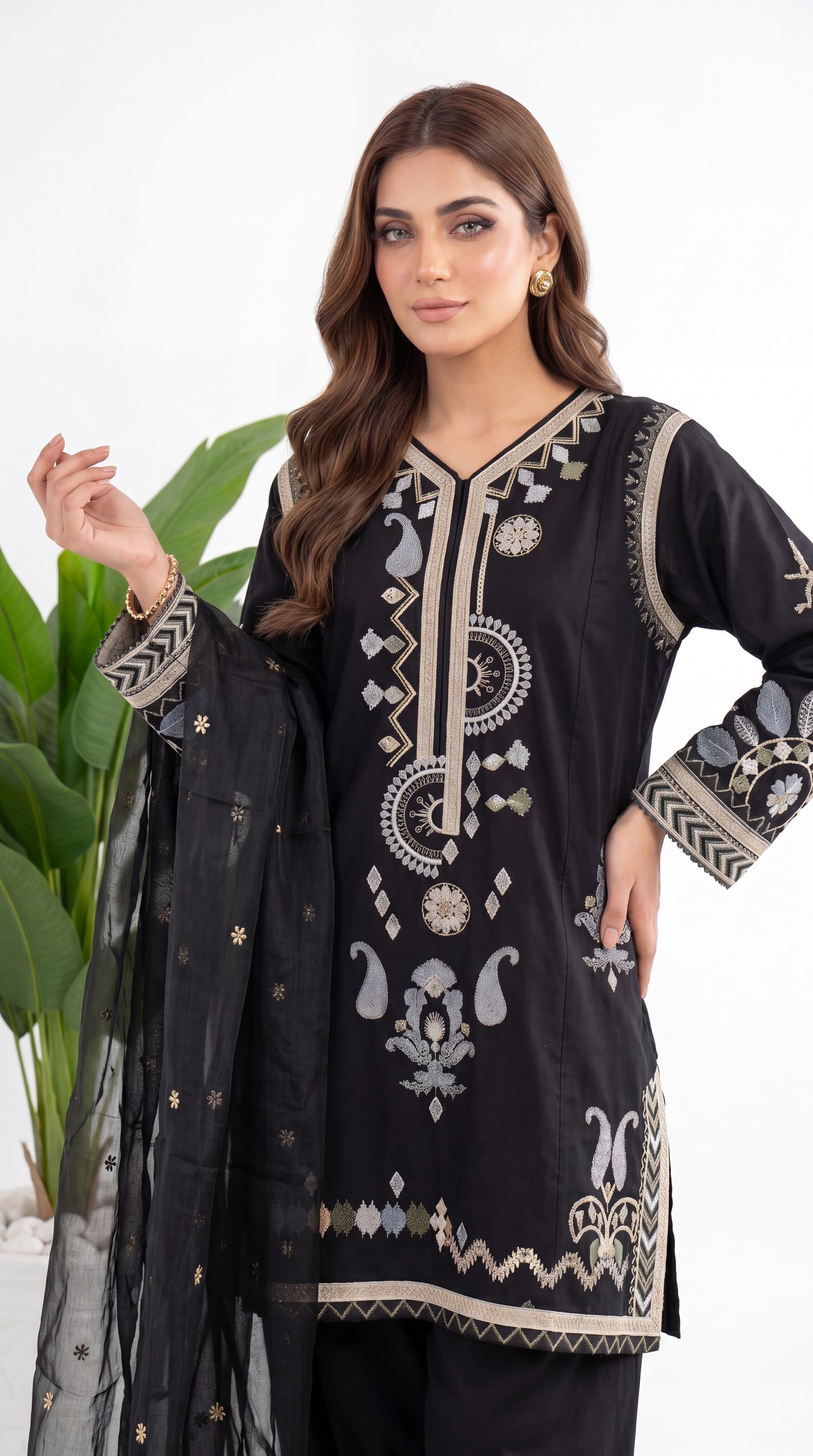 Women's Pret Wear PE01122 Black Contrast Embroidered 3-Piece BLACK / SML