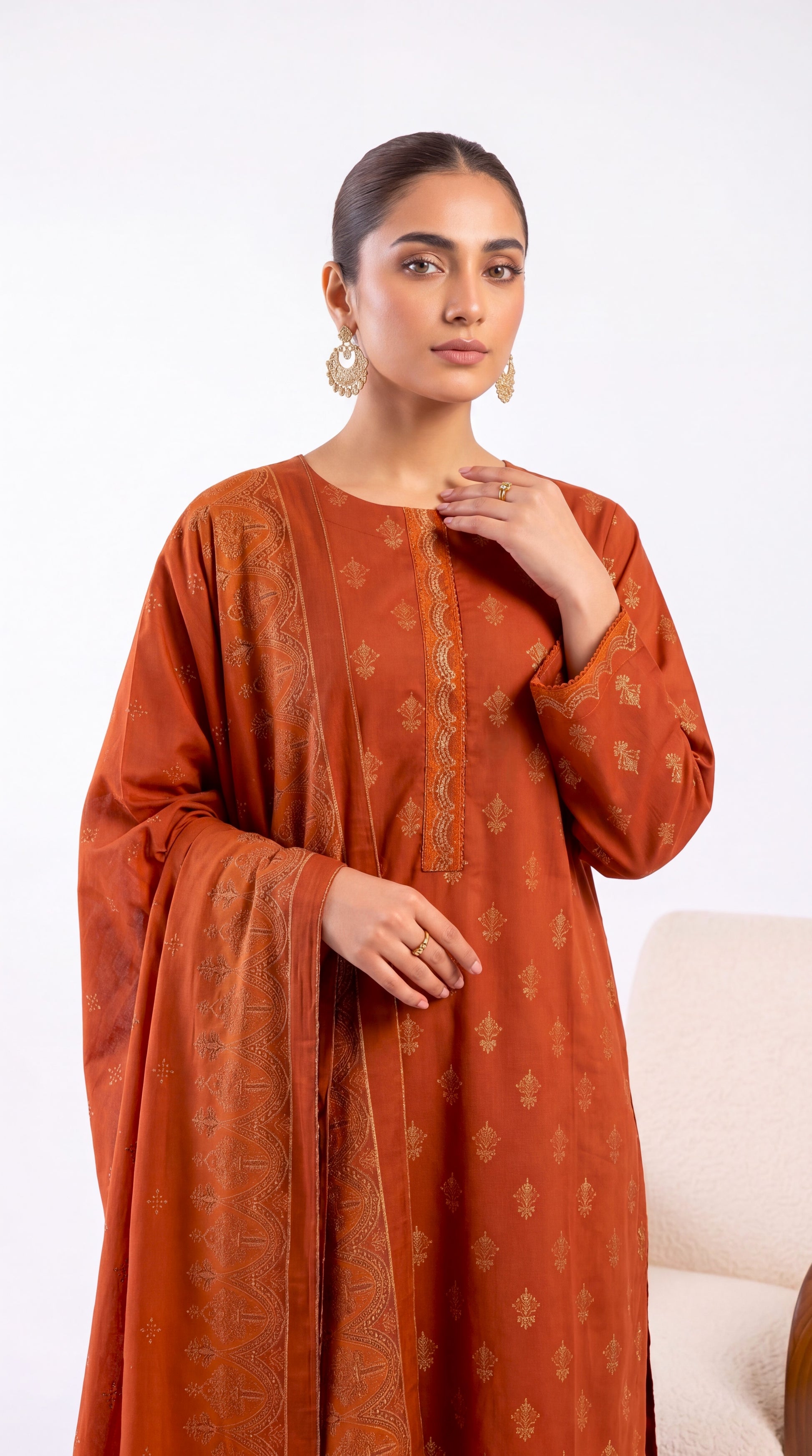 Ladies Suit PE01183 Ethnic Motif Print & Printed Dupatta 3 Piece MEHROON / SML