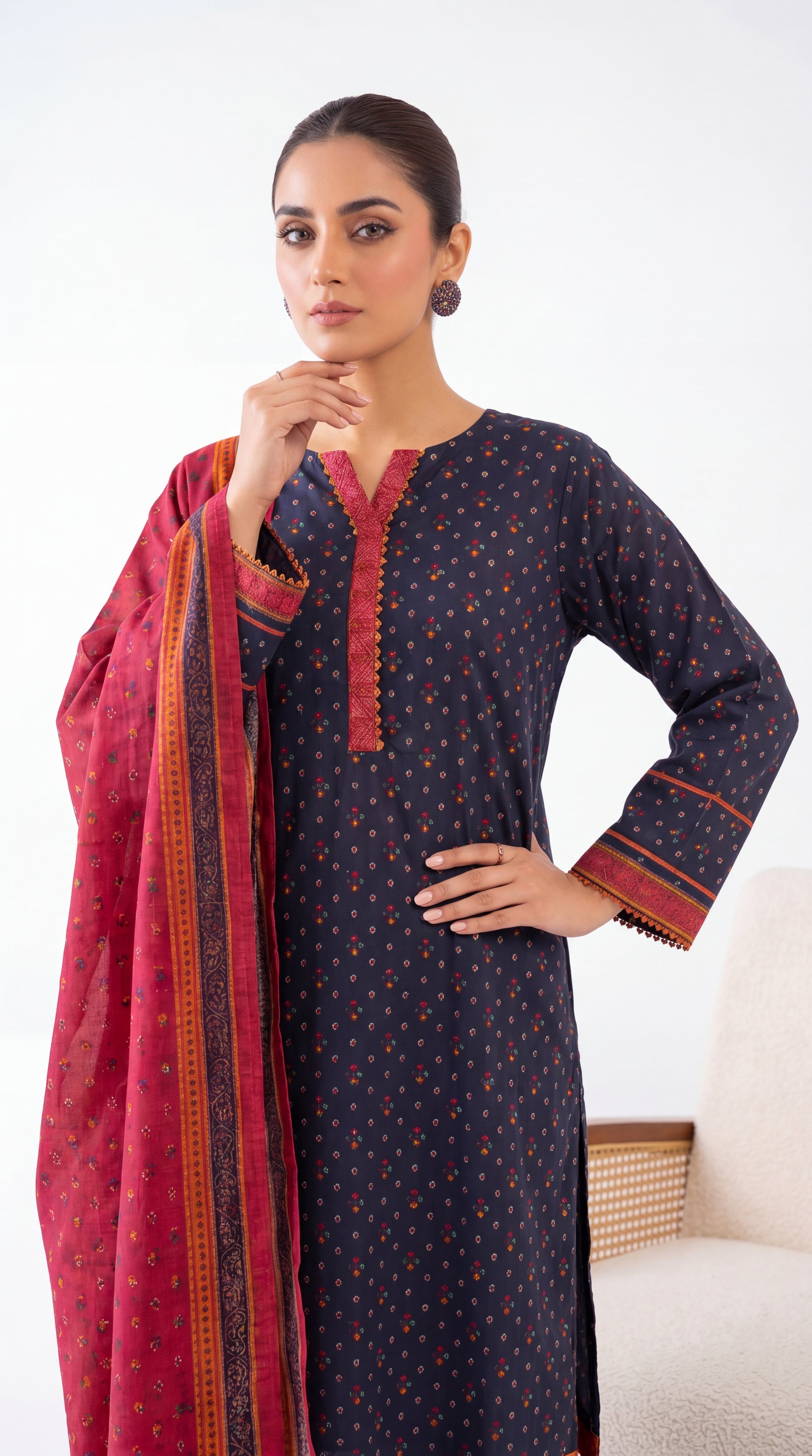 Ladies Printed Lawn Suit PE01187 Multicolor Buti Print 3 Piece BLUE / SML