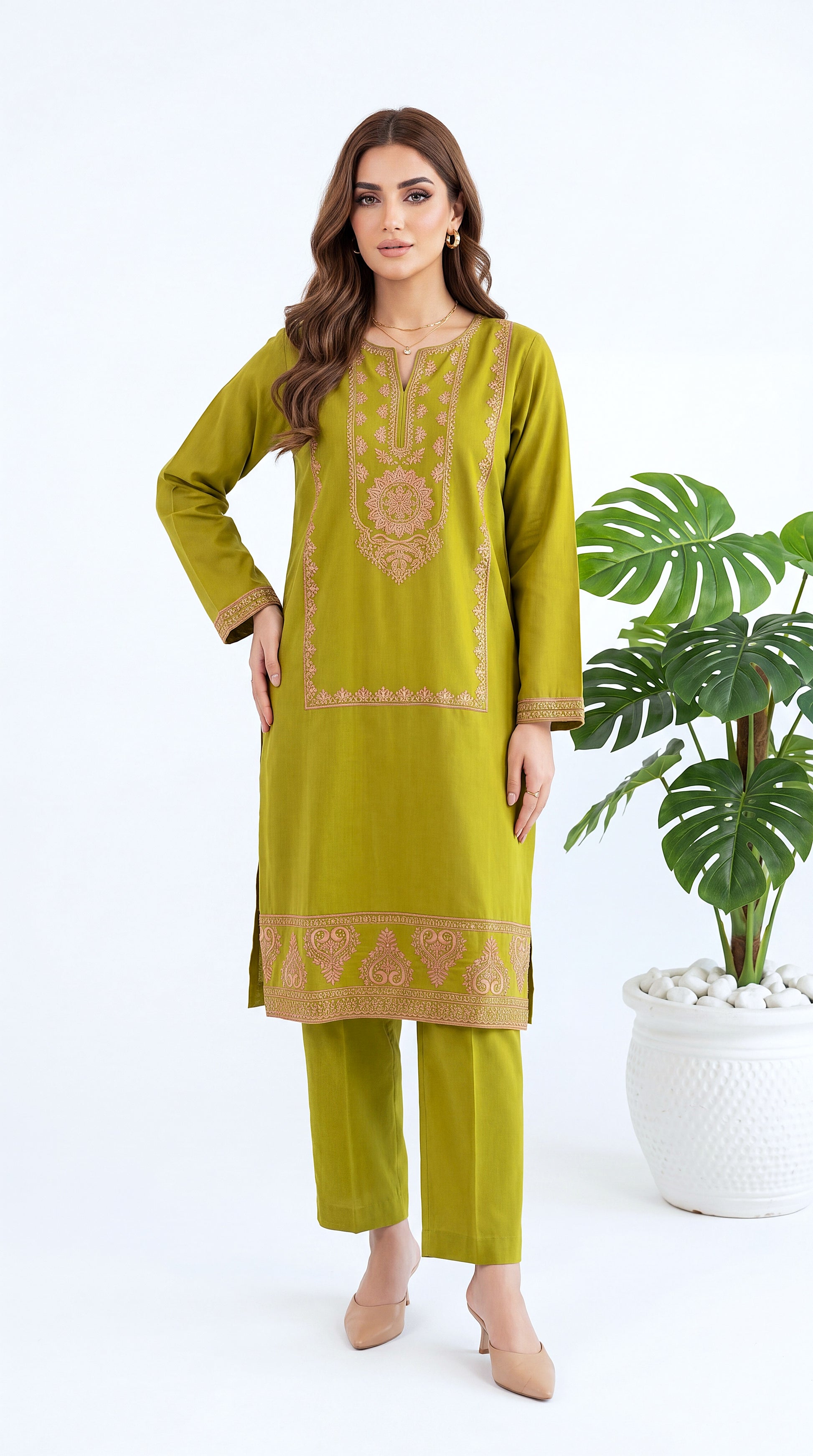 Women's Kurti Set PE01193 Floral Embroidered Panel Work 2 Piece Mehandi / SML