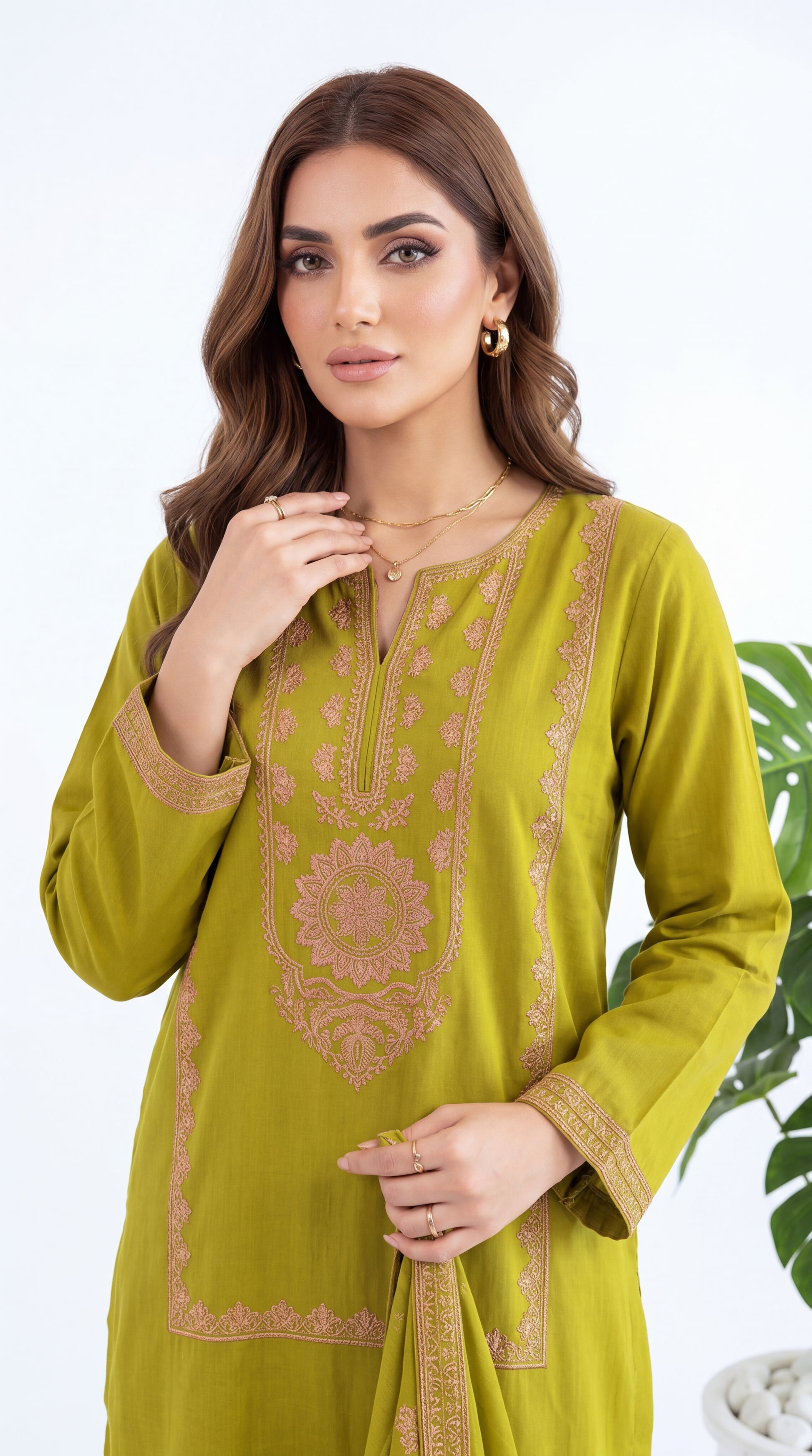 Women's Kurti Set PE01193 Floral Embroidered Panel Work 2 Piece Mehandi / SML