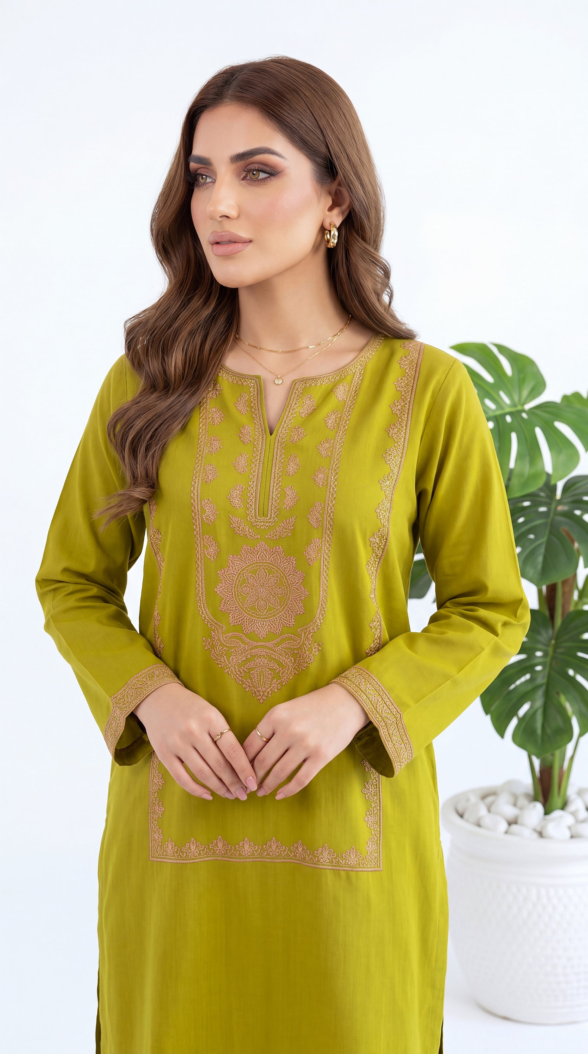 Women's Kurti Set PE01193 Floral Embroidered Panel Work 2 Piece Mehandi / SML