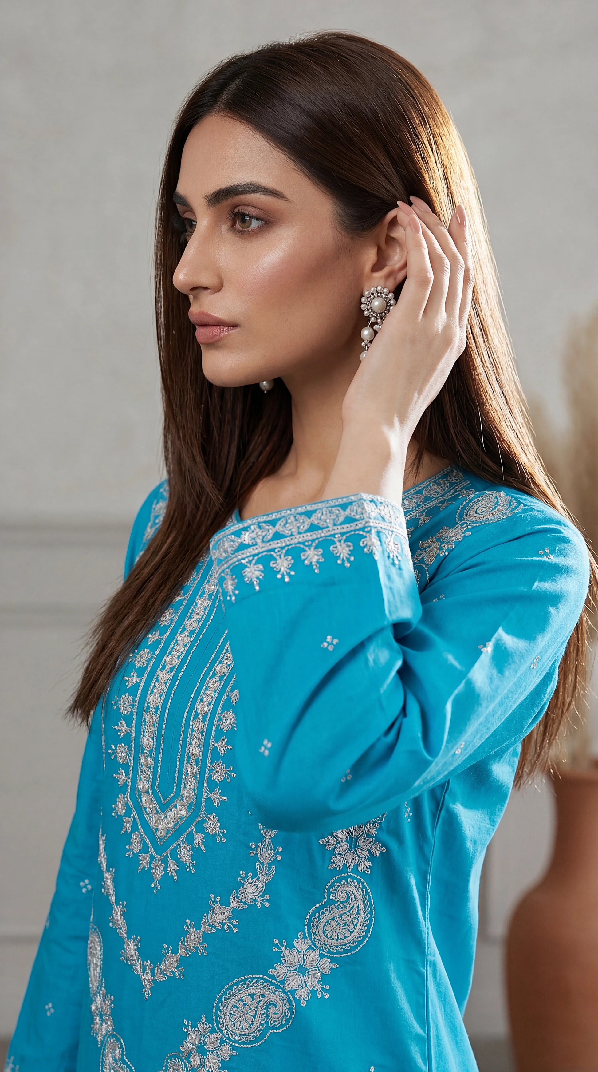 Embroidered Lawn Kurta Set PE01221 Traditional Embroidery Motif 2 Piece FEROOZY / SML