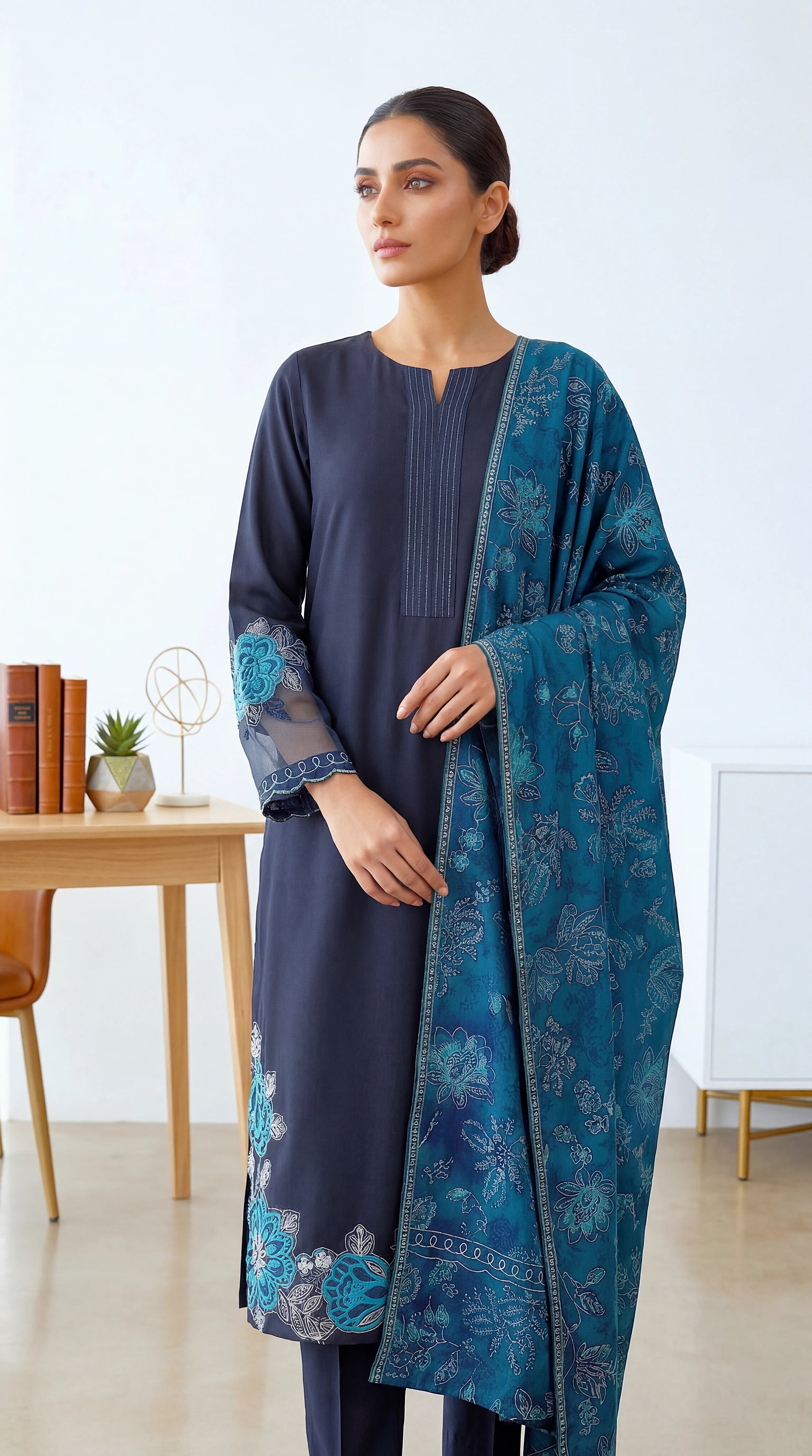 Women's Embroidered Suit PL00763 Charcoal Teal Floral Dupatta 3 Piece BLACK / SML