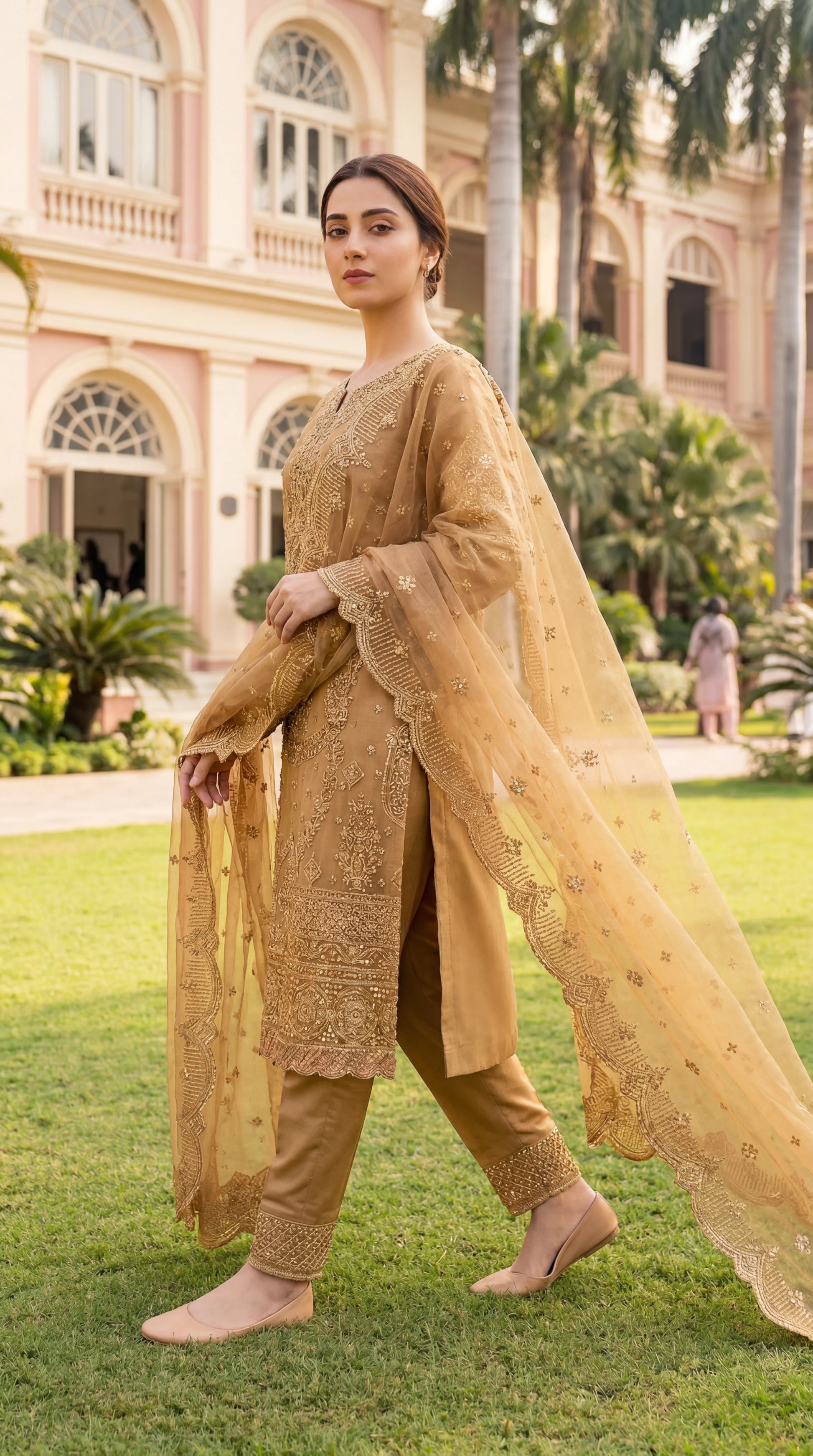 Ladies Luxury Embroidered Suit PL00771 Handcrafted Pearl Work 3 Piece Organza BAGE / SML