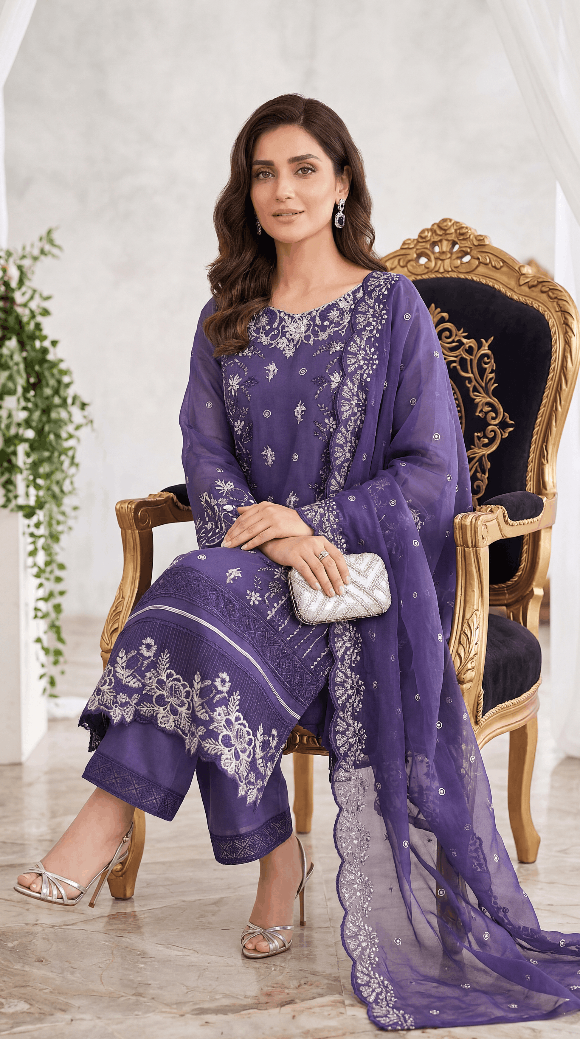 Women's Formal Suit PL00959 Silver Floral Embroidery Dupatta Set  3 Piece BLUE / SML