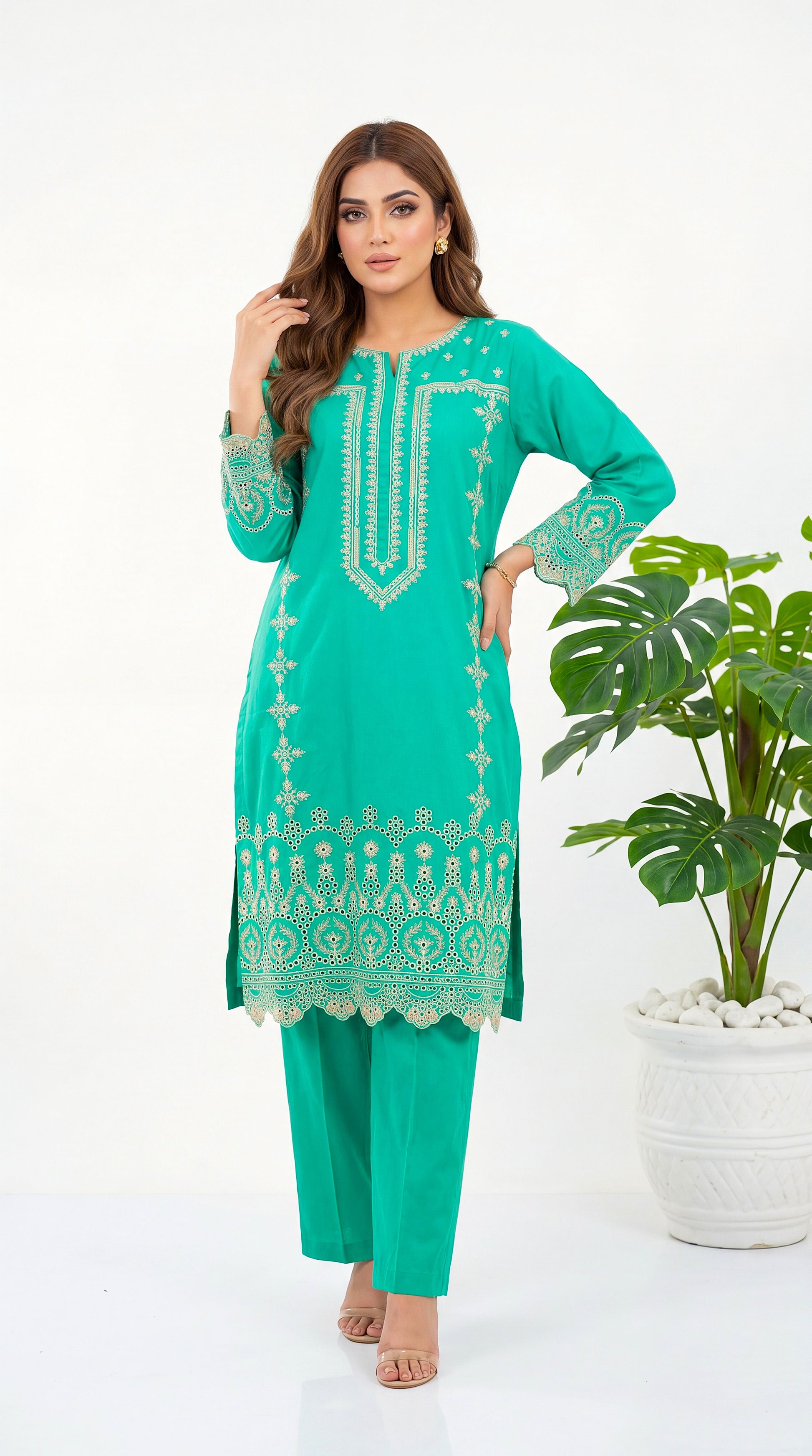 Women's Kurti Set PL00979 Embroidered Cutwork Design | 2 Piece GRN / SMALL