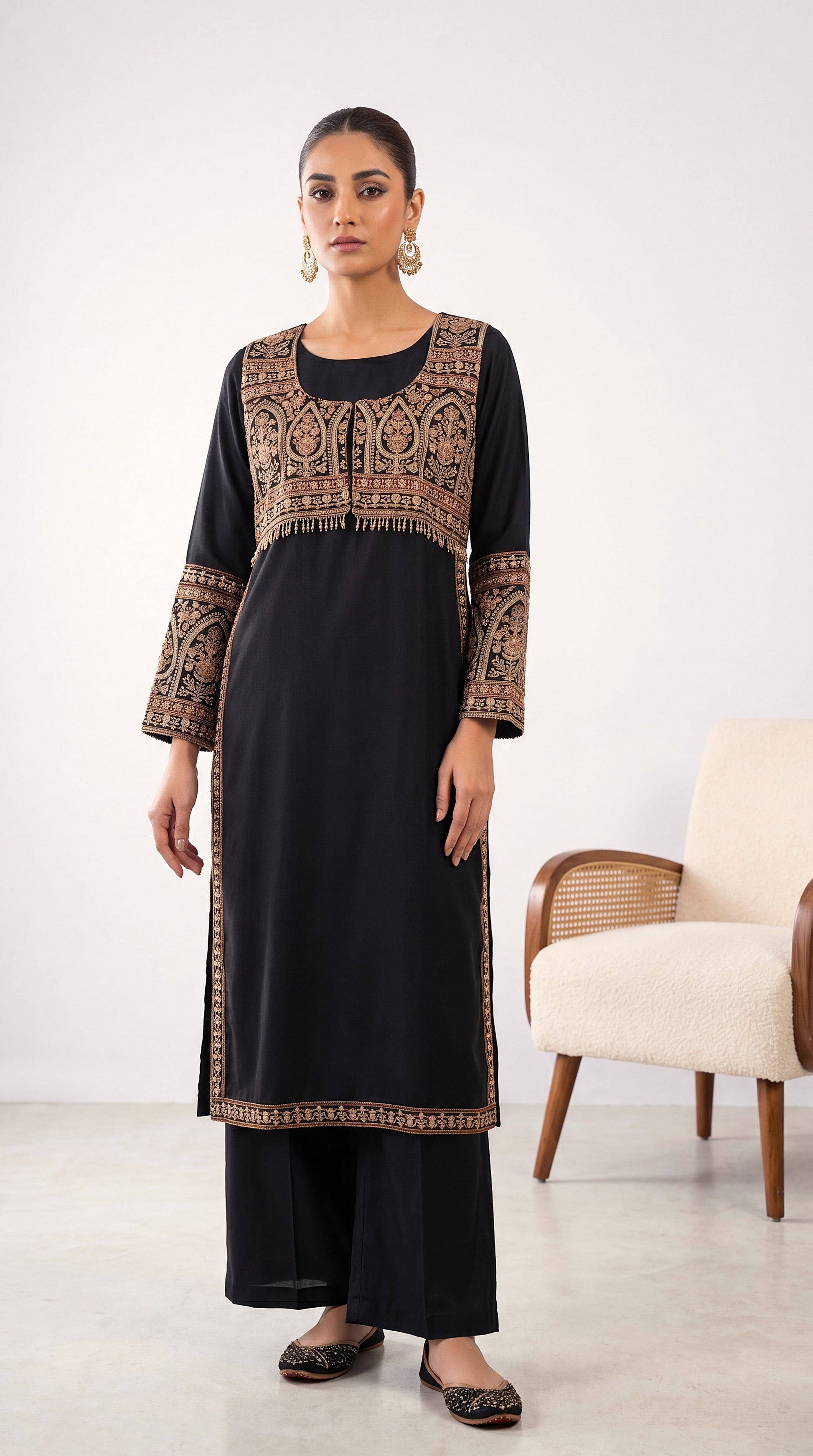 Ladies Formal Embroidered Suit PL01004 Mughal Handwork 2 Piece BLACK / SML