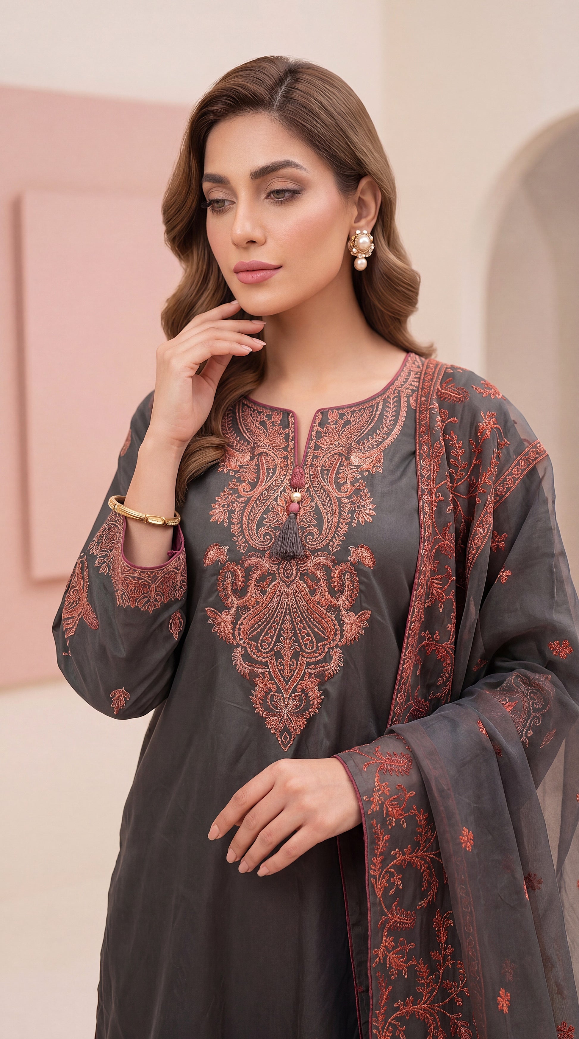 Cloud White Trending Eastern Wear & Thread Work Neckline 2 Piece Women Suit - PP00109 GREEN / LRG