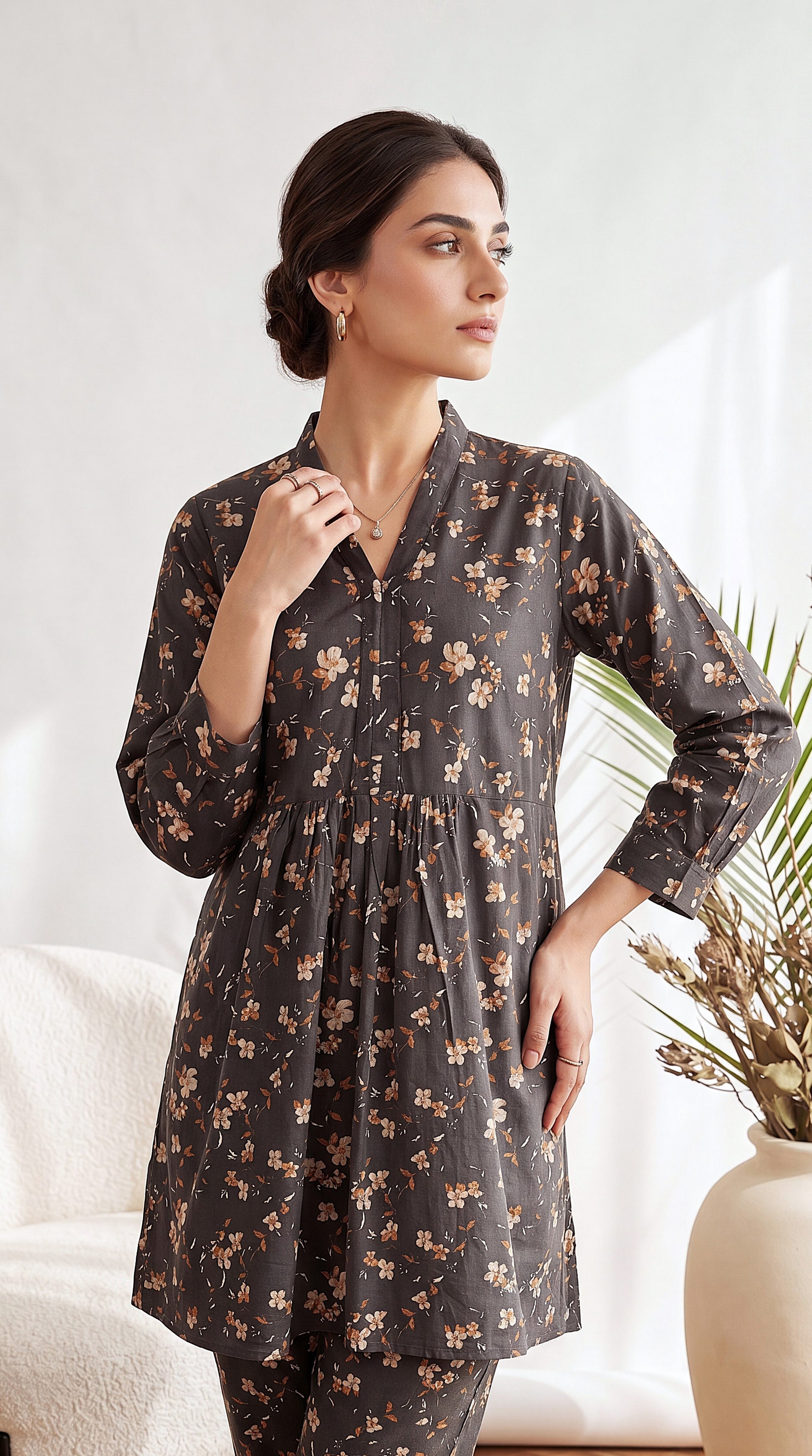 Pearl Mint Soft Finish & Casual Chic Outfit 2 Piece Women Suit - PP00528 BLACK / MED
