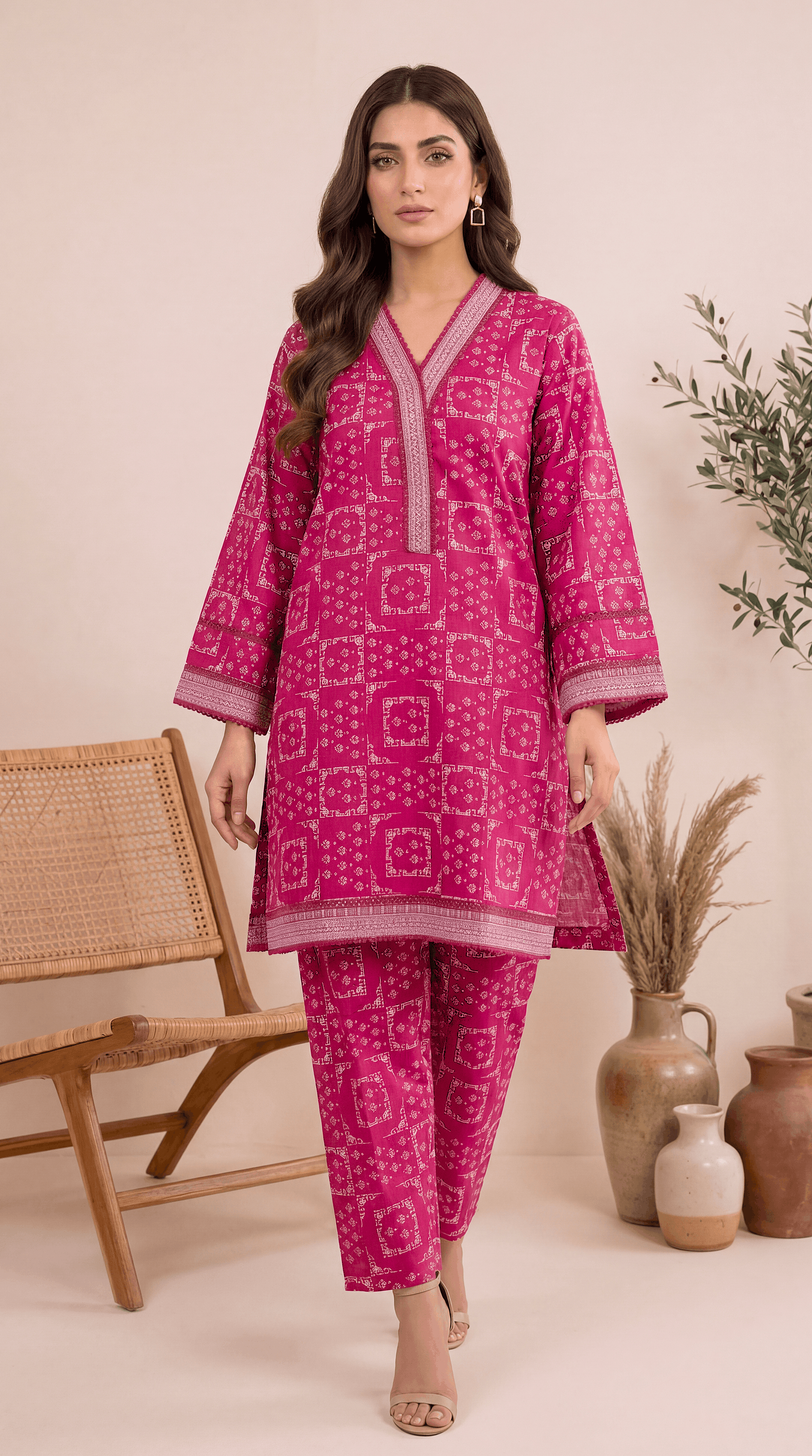 Lawn Printed PP01209 Geometric Print 2 Pc SHOKING PINK / SML
