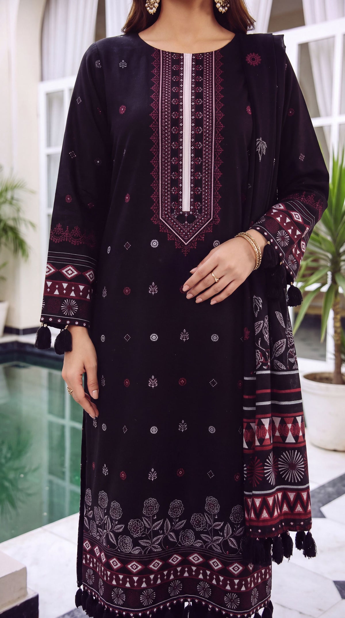 PU01561-999-BLK (4).jpg